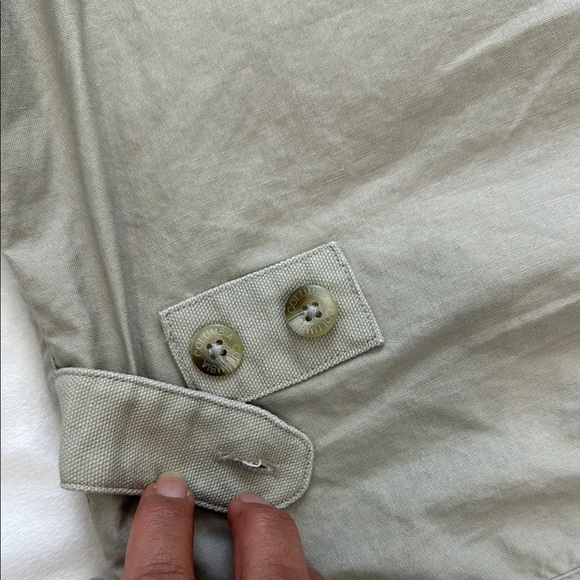 Columbia Khaki Utility Vest - Picture 4 of 14